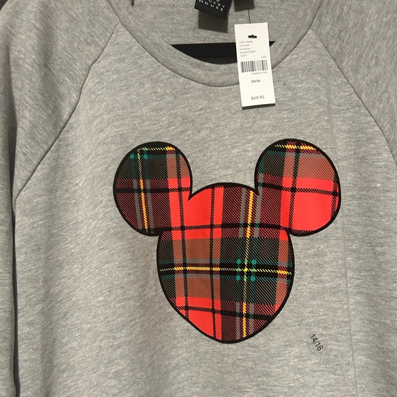 NEW Lane Bryant Classic High-Low Hem Plaid Mickey Graphic Sweatshirt Size 14/16 - Picture 5 of 9